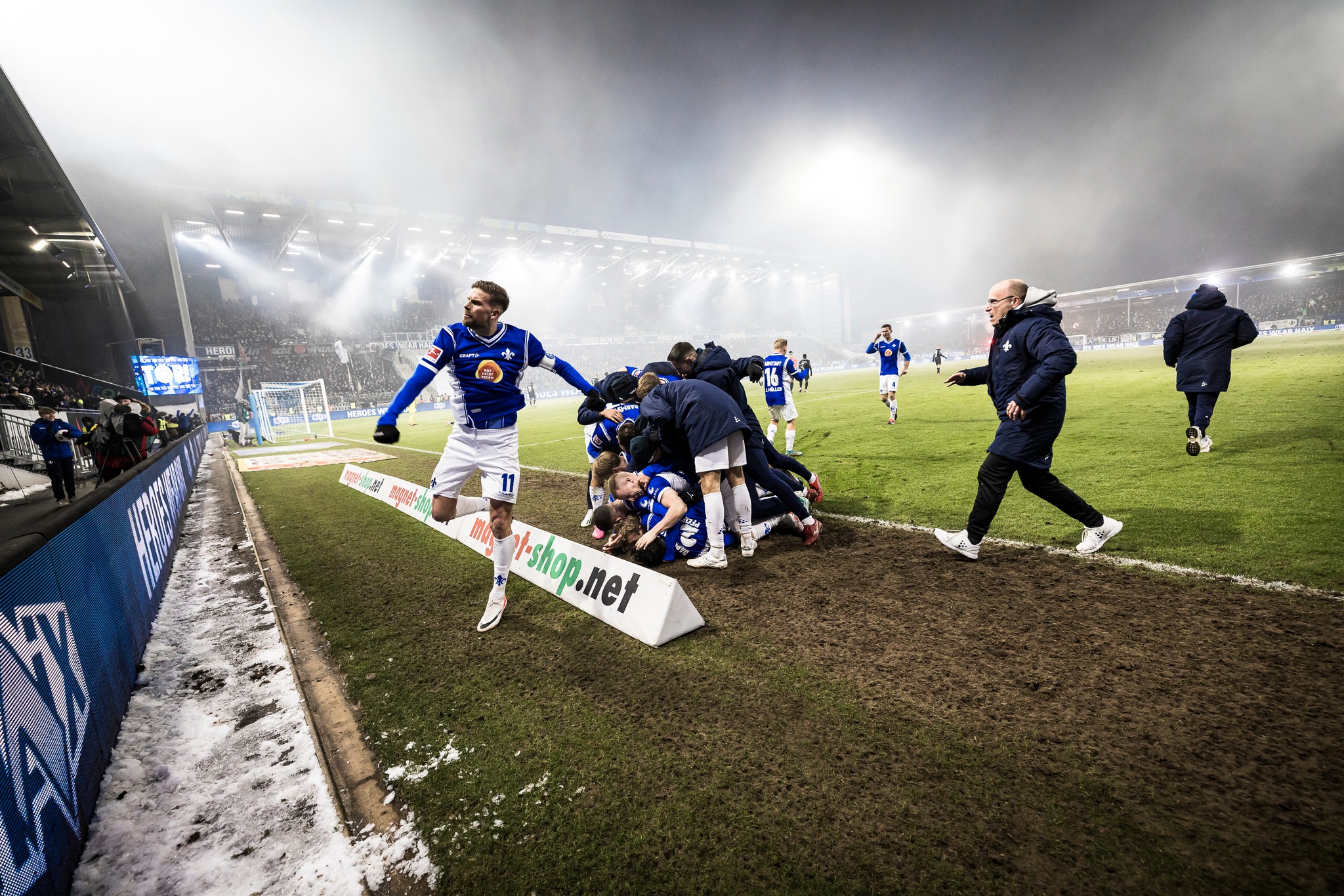 Darmstadt vs E. Frankfurt (21:30 &#8211; 20/01) | Xem lại trận đấu