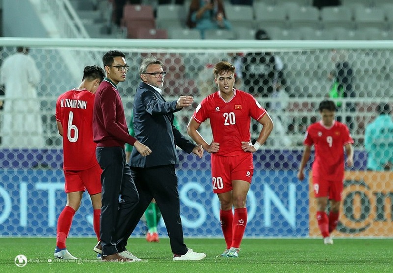 chuyen-gia-van-dai-that-kho-hieu-khi-vff-khong-sa-thai-troussier-pha-tu-sea-games