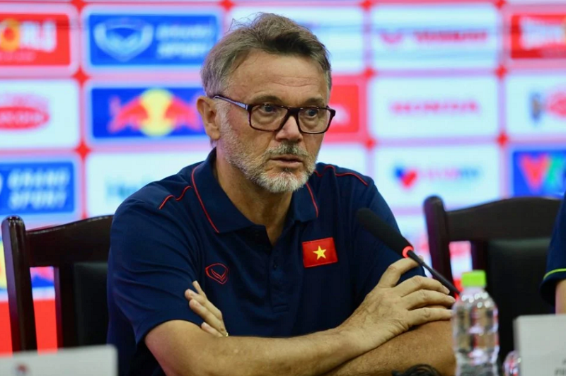 HLV Troussier: ‘Tôi muốn ĐT Việt Nam thắng trọn vẹn Indonesia trong cả 2 trận’