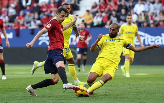 Osasuna vs Cadiz (22:15 &#8211; 17/02) | Xem lại trận đấu