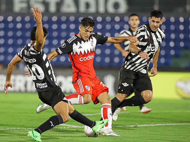 Nhận định soi kèo River Plate vs Libertad lúc 7h30 ngày 15/5/2024