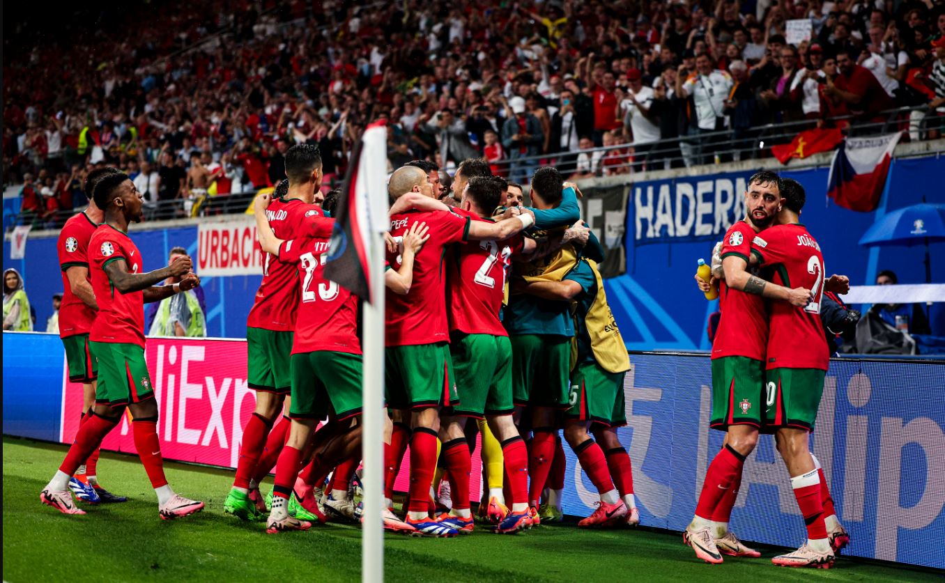 Portugal vs Czech (02:00 &#8211; 19/06) | Xem lại trận đấu