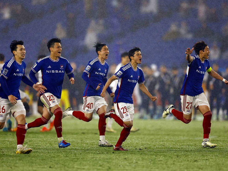 Soi keo Consadole Sapporo vs Yokohama Marinos