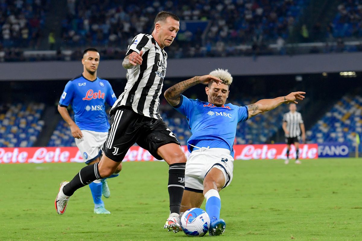 Soi kèo Juventus vs Napoli lúc 23h00 ngày 21/9/2024