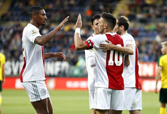 Nhận định soi kèo Slavia Prague vs Ajax lúc 23h45 ngày 03/10/2024